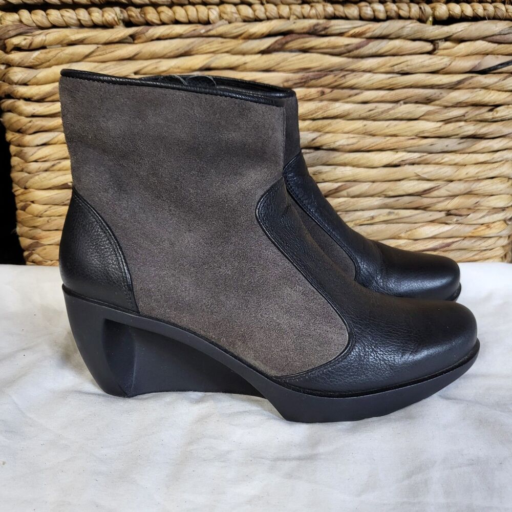 NAOT Wedge Booties Womens 6 6.5 EU37 Boots Gray Suede Black Leather Zip Comfort
